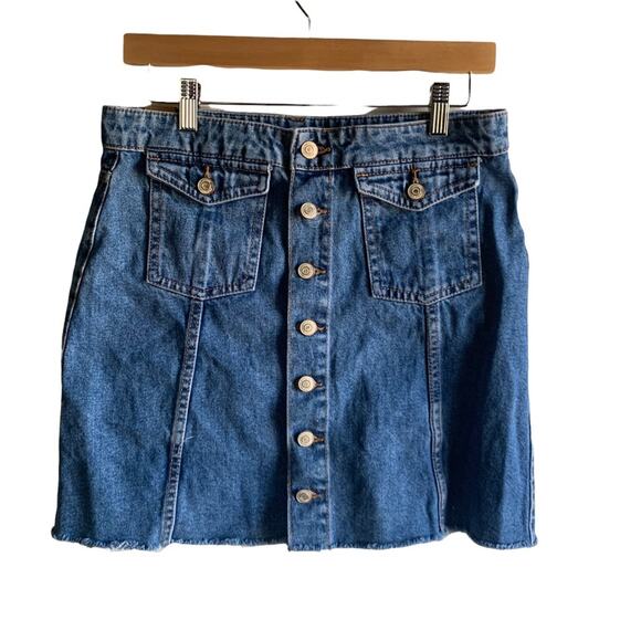 Zara Button Down Cut Off Denim Skirt Size Large - Picture 1 of 6